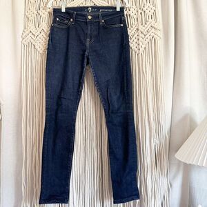 7 For All Mankind Dark Wash Jeans – Size 26